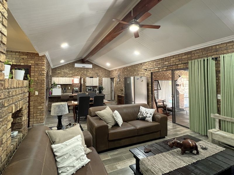 Thoughtfully Renovated Family Home Nestled in a Lush Indigenous Lowveld Garden - Photo 7
