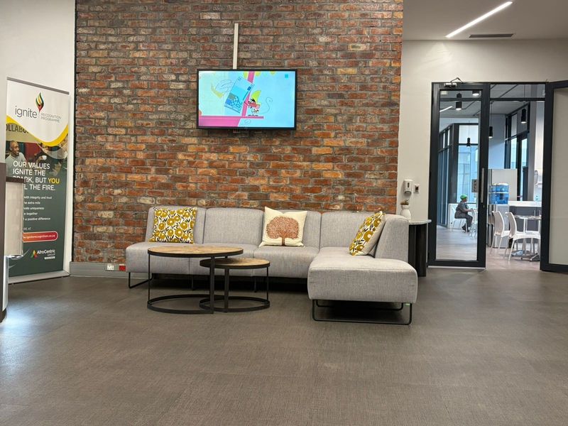 Office To Rent in The Boulevard in Woodstock, Cape Town - Photo 1