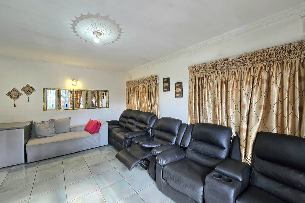 House For Sale in Shallcross, Chatsworth, KwaZulu Natal - Photo 5