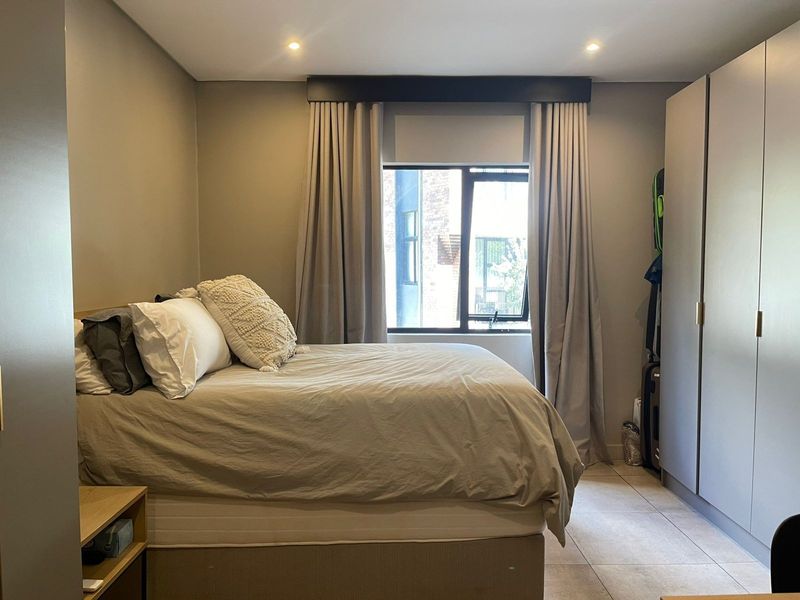 Studio in Black brick Sandton - Photo 4