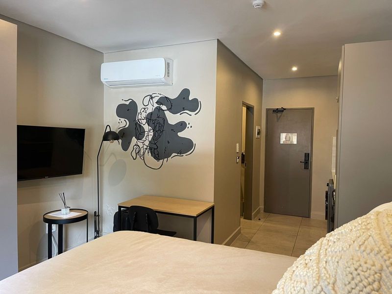 Studio in Black brick Sandton - Photo 3