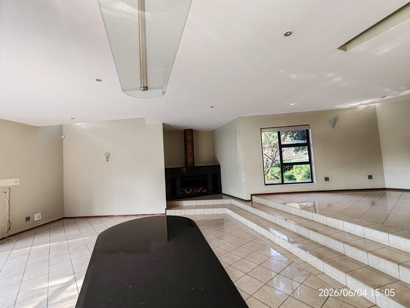 House To Rent in Bedfordview - Photo 8
