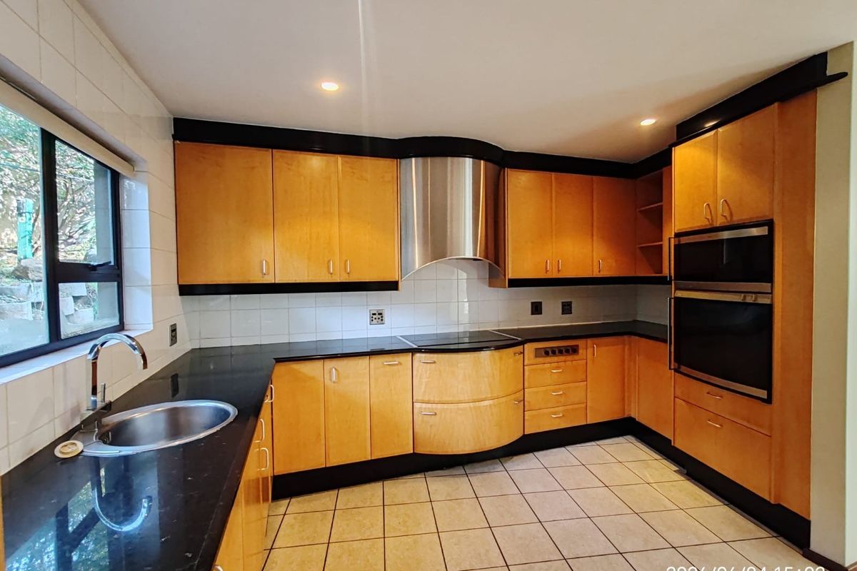 House To Rent in Bedfordview - Photo 4