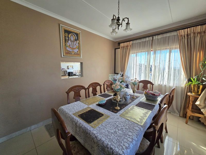 House For Sale in Clare Hills, Durban, KwaZulu Natal - Photo 9