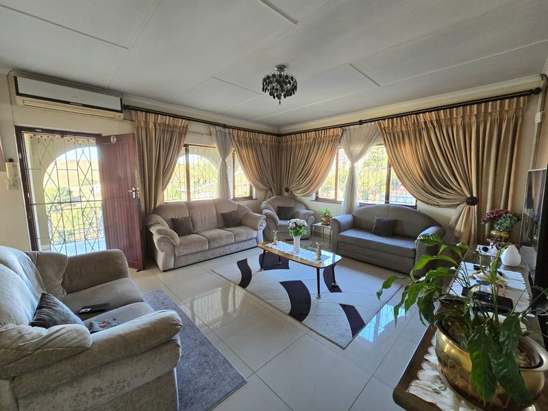House For Sale in Clare Hills, Durban, KwaZulu Natal - Photo 7