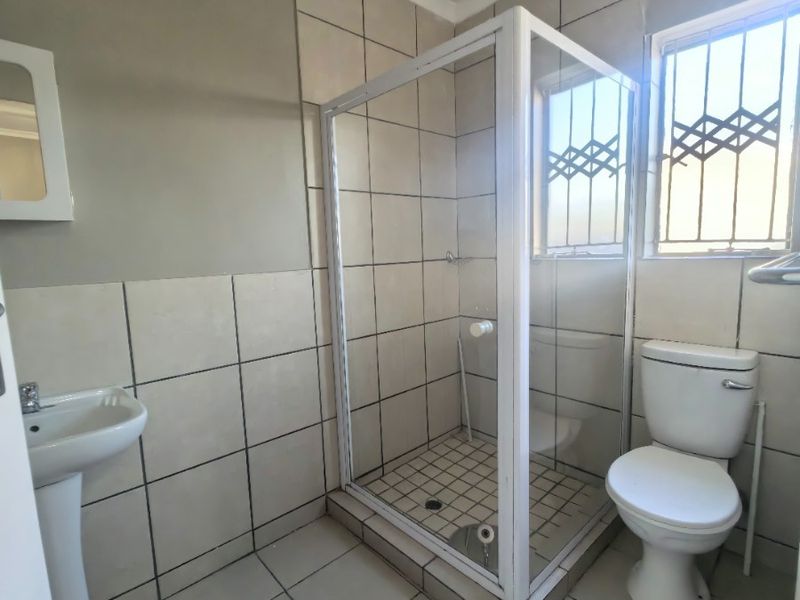 House For Sale in Middelburg Nazaret Sam Rose Valley - Photo 9