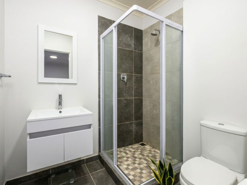 Neat 1-Bedroom Apartment in the Popular Zarina Complex | Burgundy Estate - Photo 7