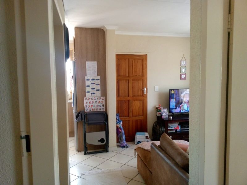 House To Rent in Nellmapius, Pretoria - Photo 5