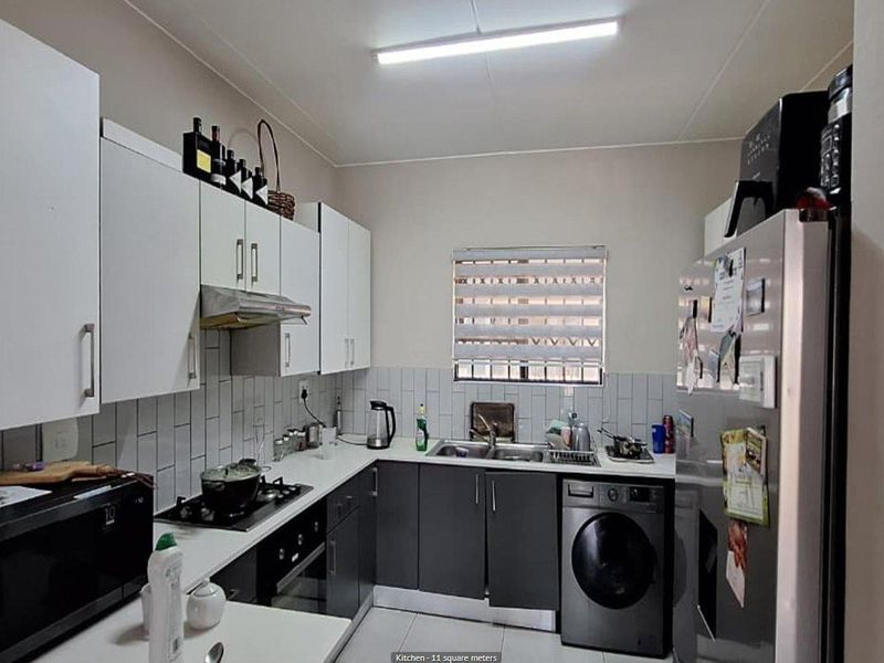 Apartment For Sale in Pomona , Kempton Park - Photo 4