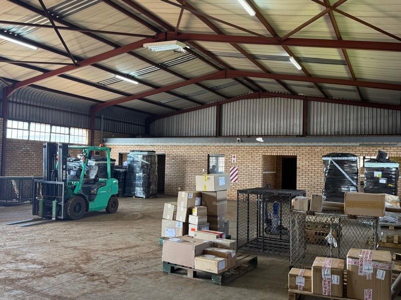 Commercial Property To Rent in Vaalbank, Middelburg - Photo 4