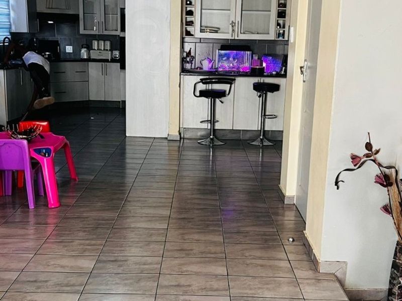 House For Sale in Blancheville, Witbank - Photo 6