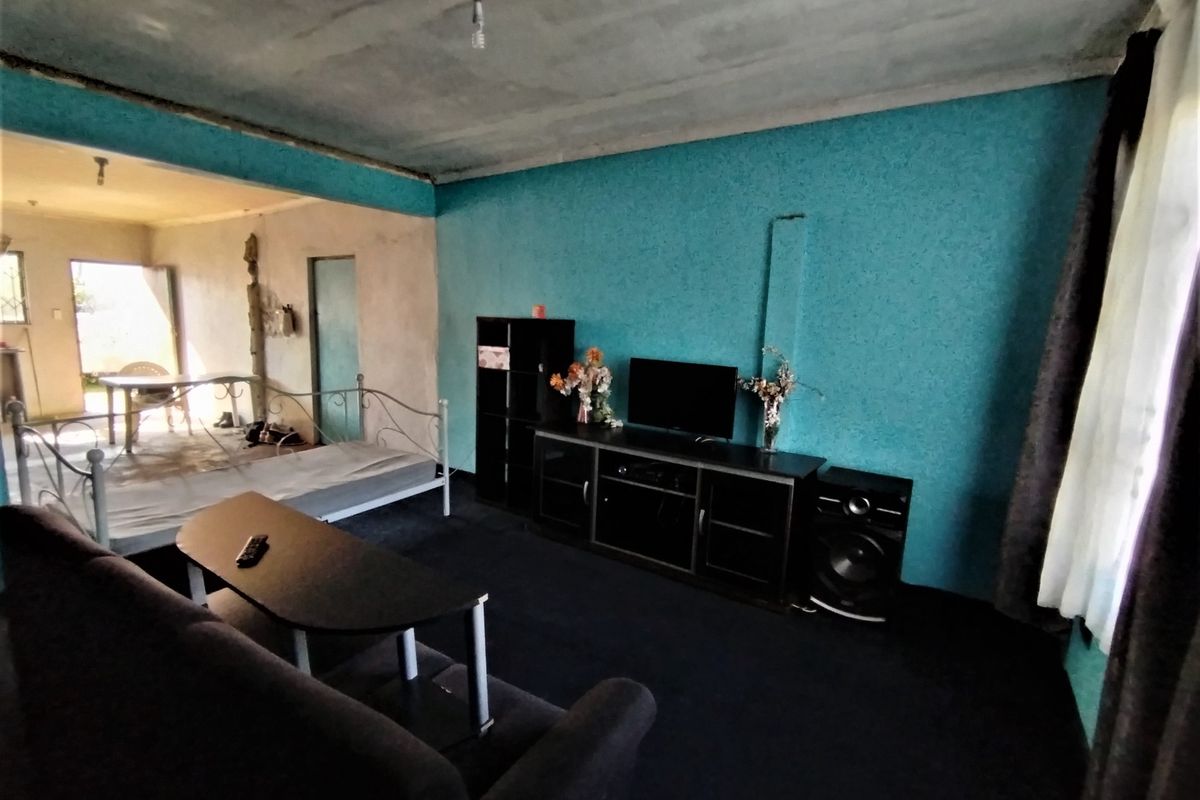 House For Sale in Esikhawini, KwaZulu Natal - Photo 4