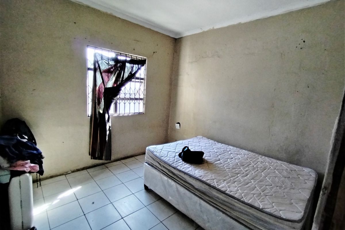 House For Sale in Esikhawini, KwaZulu Natal - Photo 5