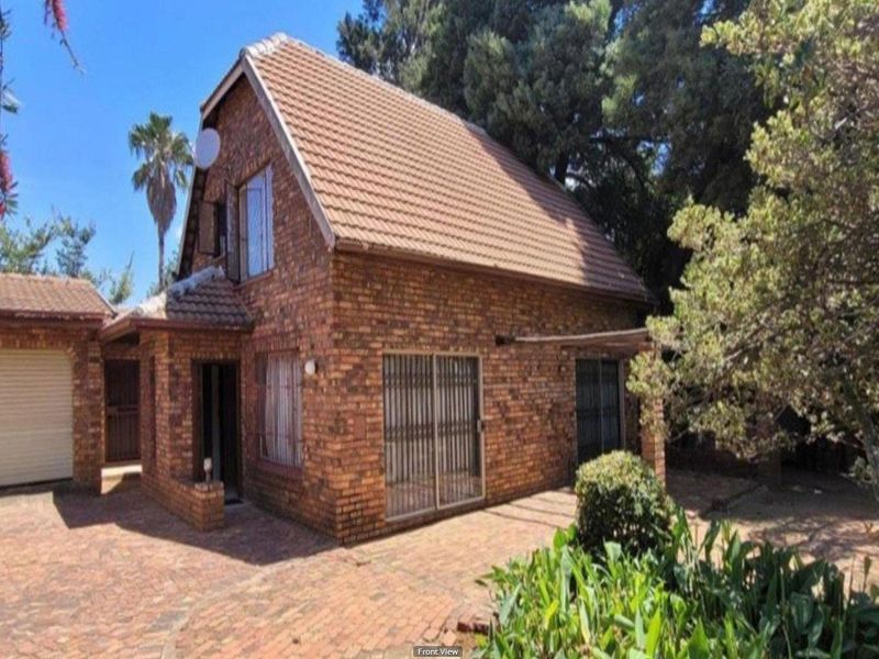 House For Sale in Birch Acres, Kempton Park - Photo 2