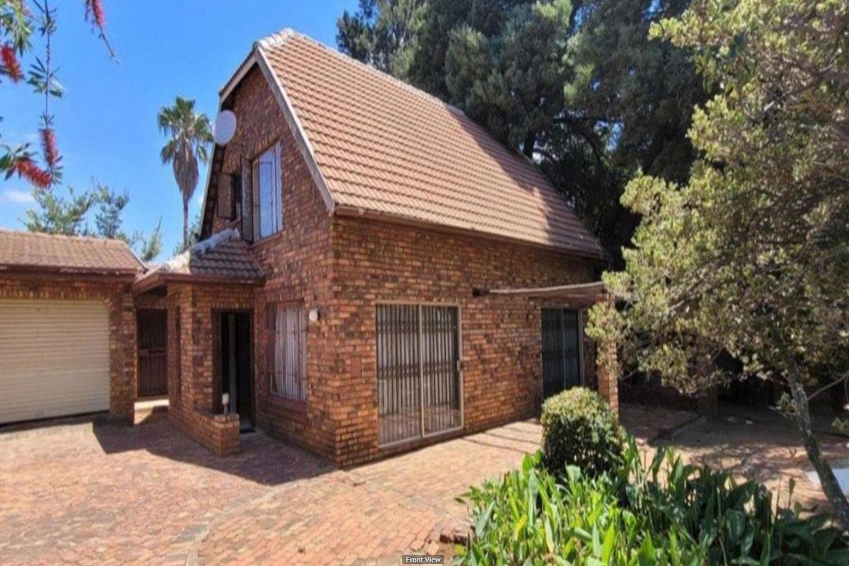 House For Sale in Birch Acres, Kempton Park - Photo 2