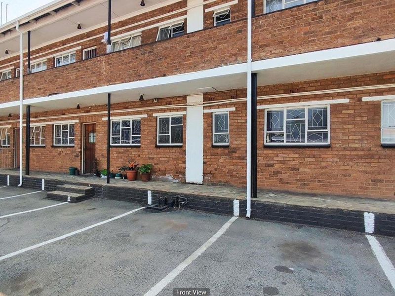 Apartment For Sale in Kempton Park Ext 4, Kempton Park - Photo 1