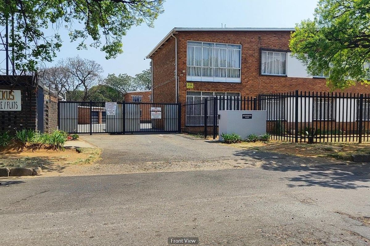 Apartment For Sale in Kempton Park Ext 4, Kempton Park - Photo 2