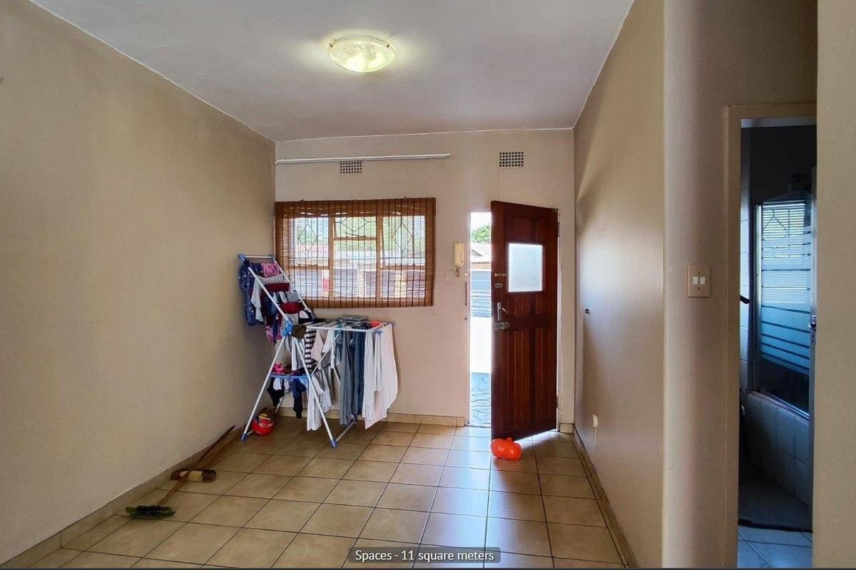 Apartment For Sale in Kempton Park Ext 4, Kempton Park - Photo 3