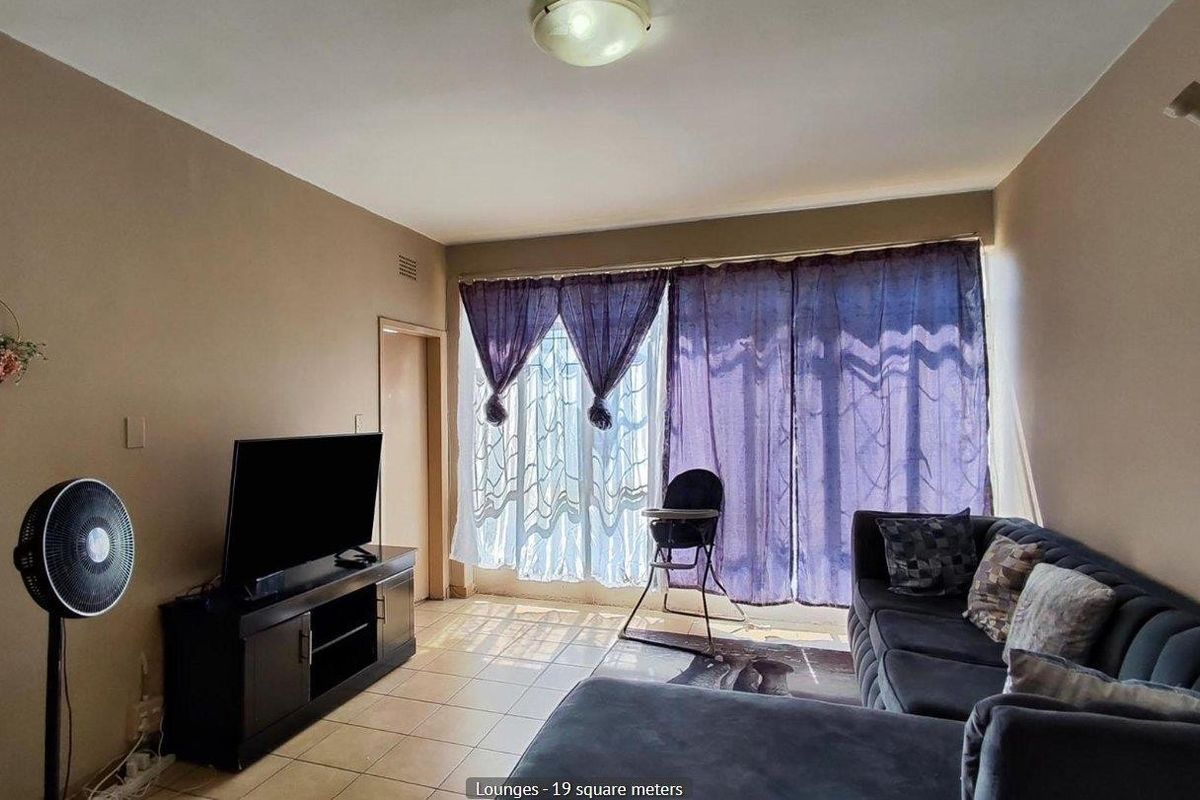 Apartment For Sale in Kempton Park Ext 4, Kempton Park - Photo 5