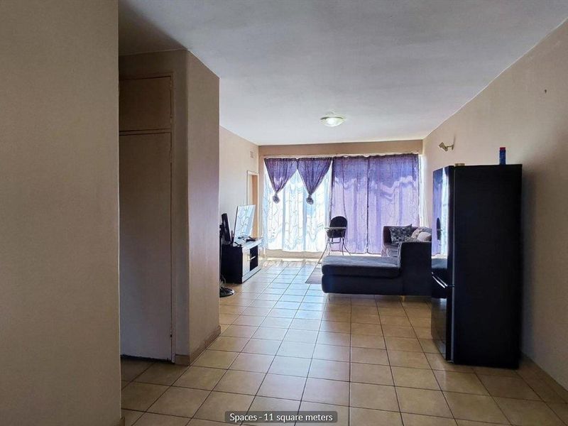 Apartment For Sale in Kempton Park Ext 4, Kempton Park - Photo 4