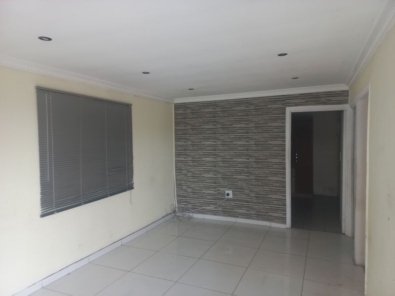 House For Sale in Imbali Pietermaritzburg KwaZulu Natal - Photo 10