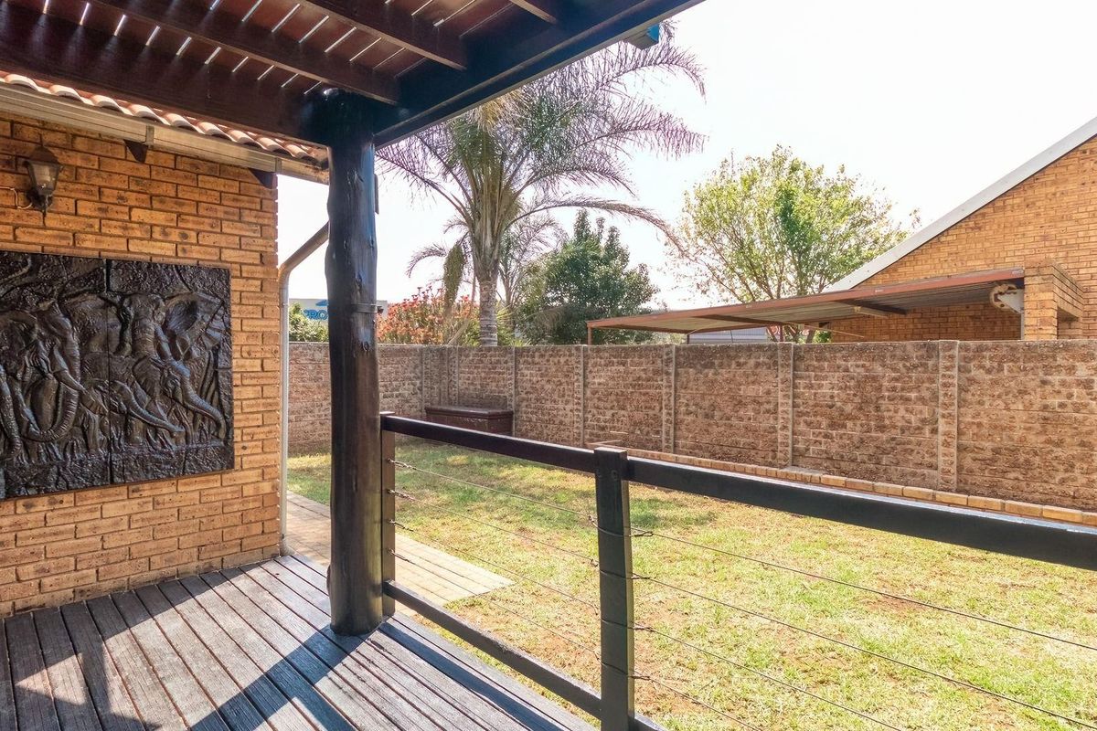 House For Sale in Bonaero Park, Kempton Park - Photo 5
