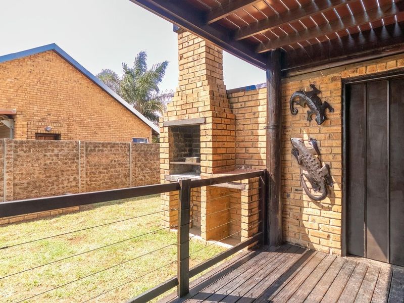 House For Sale in Bonaero Park, Kempton Park - Photo 6