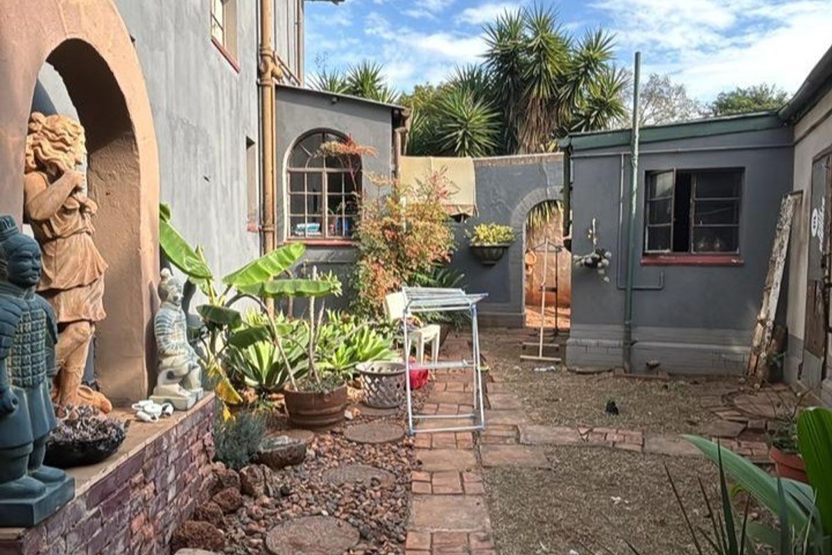 Colbyn Property with Exceptional Business Potential - Photo 5