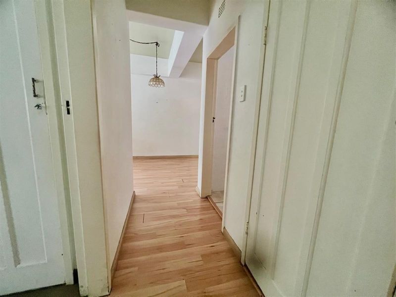 Apartment To Rent in Norwood, Johannesburg - Photo 8
