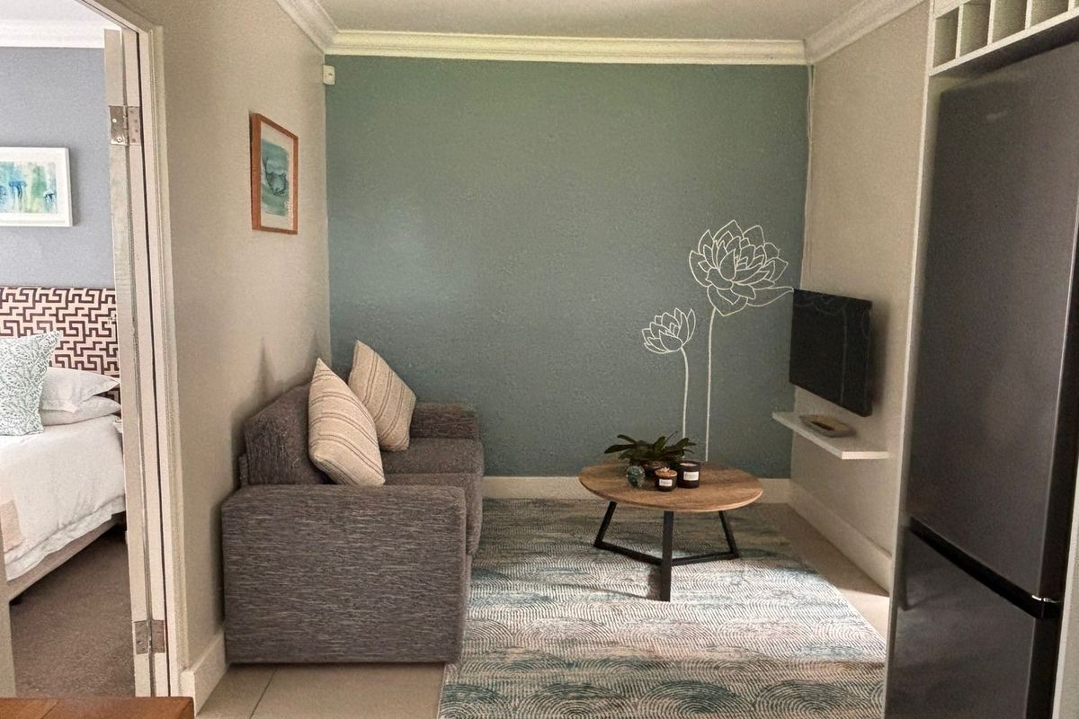Furnished Flatlet To Rent in Kirstenhof, Cape Town - Photo 4