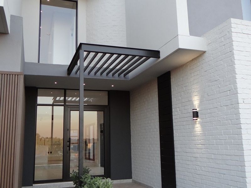 4 Bedroom House + 3 Garages and Study For Sale in Fountainbrook Estate, Midstream Estate, Centurion - Photo 8