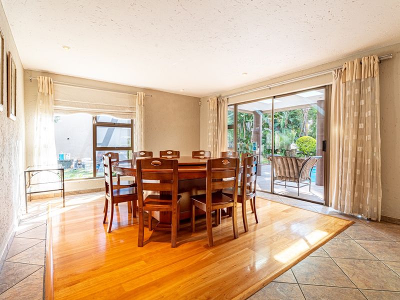 Timeless Elegance in the Heart of Kyalami Estates - A Semi-Furnished Masterpiece - Photo 5