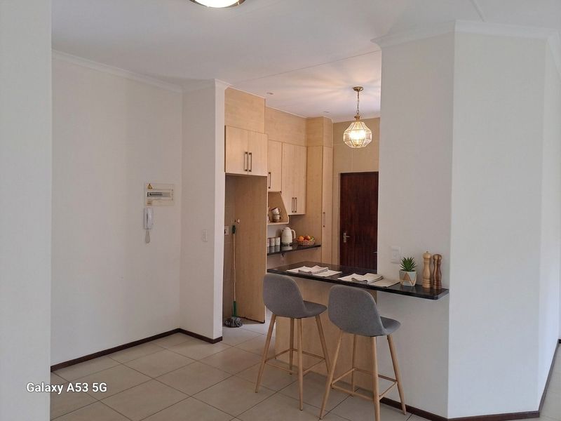 3 BEDROOMS 2 BATHROOMS PLUS GARDEN. - Photo 5