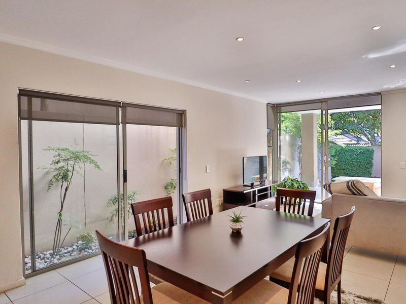 Townhouse For Sale in Parkmore, Sandton - Photo 7