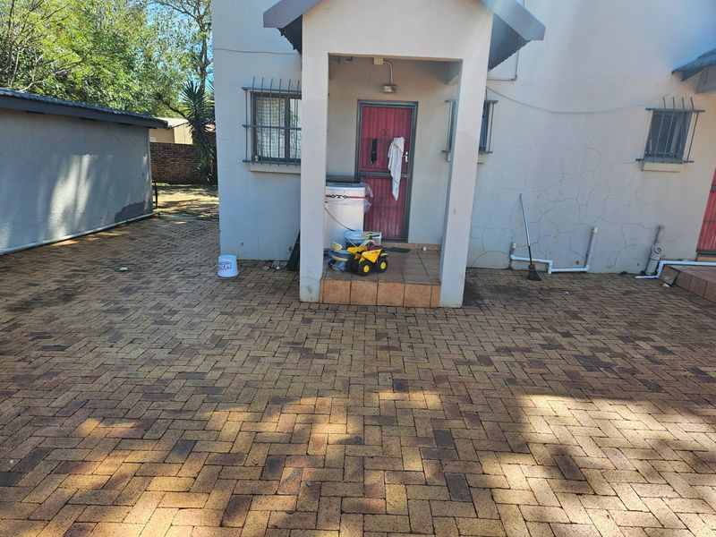 Small Holding For Sale in Raslou AH, Centurion - Photo 7