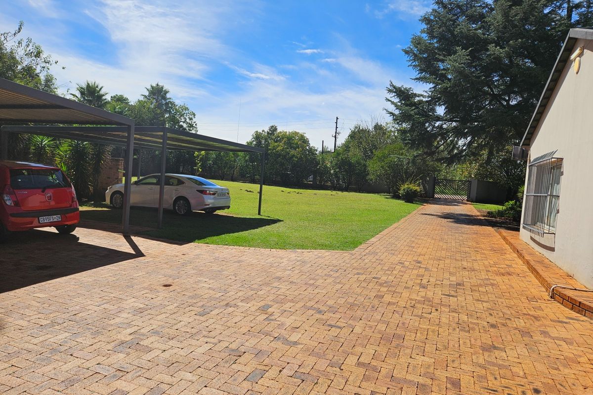 Small Holding For Sale in Raslou AH, Centurion - Photo 5