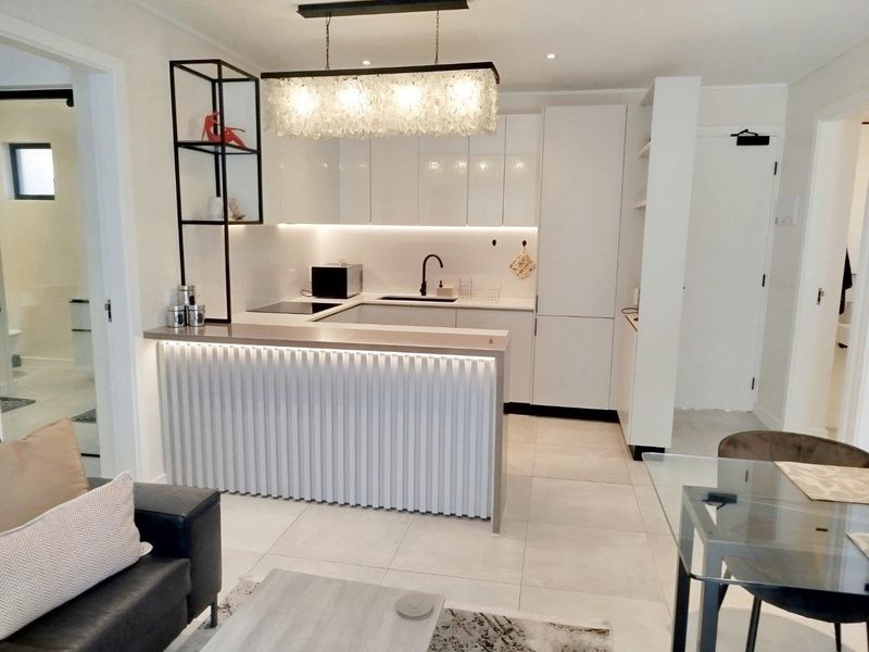 Apartment To Rent in Sandton - Photo 1