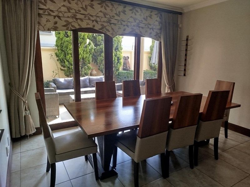 Townhouse To Rent in Sandton - Photo 4