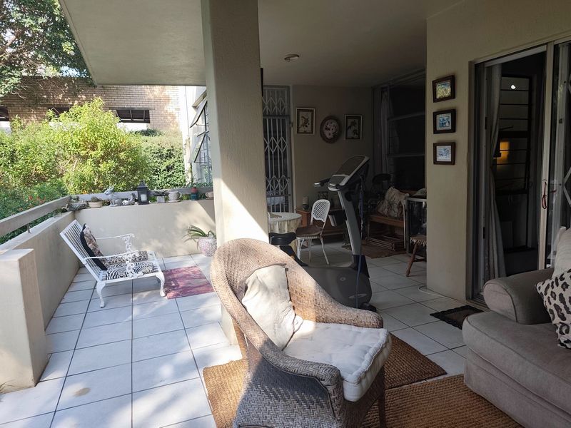 Apartment To Rent in Sandton Central, Sandton - Photo 4
