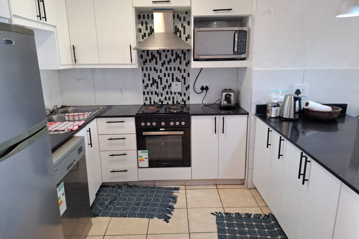 Apartment To Rent in Lawrence Rocks, Margate, KwaZulu Natal - Photo 3
