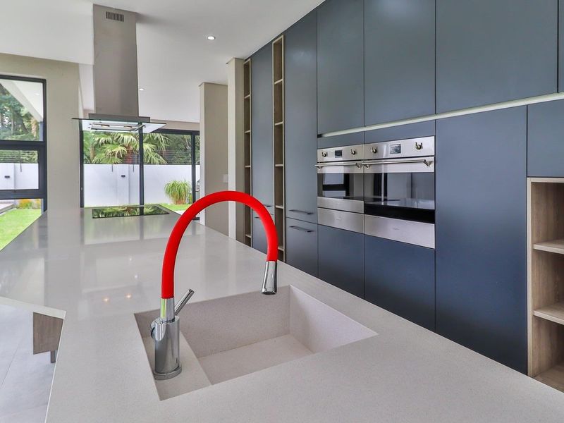 Townhouse To Rent in Sandton - Photo 4