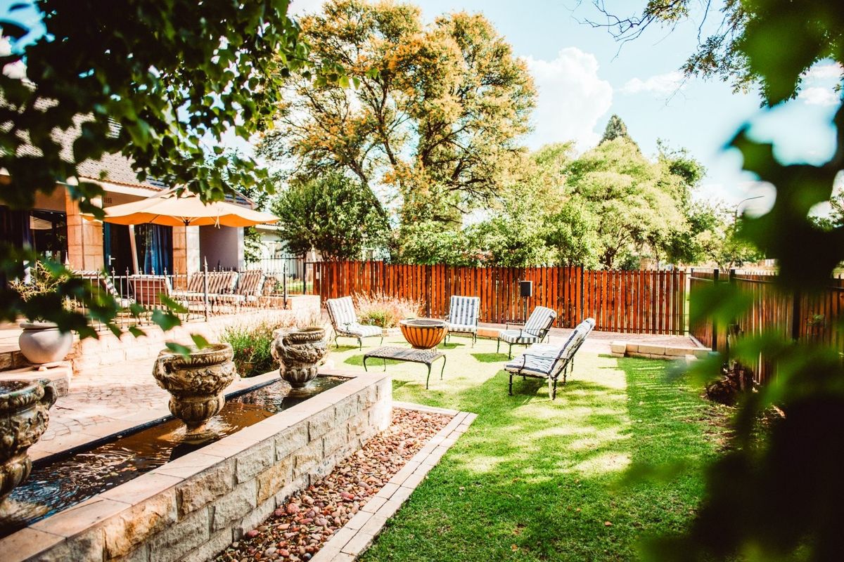 Guest House For Sale in Panorama, Kroonstad - Photo 2