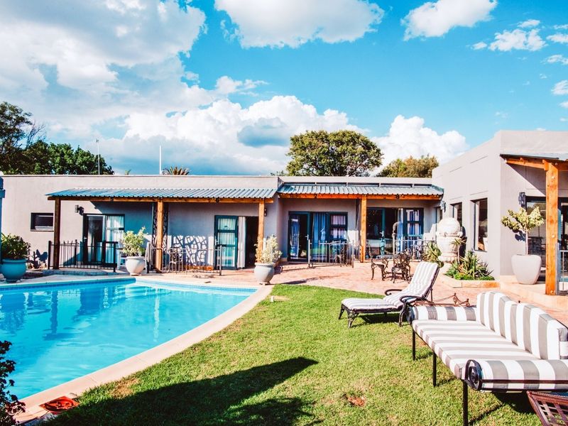 Guest House For Sale in Panorama, Kroonstad - Photo 3