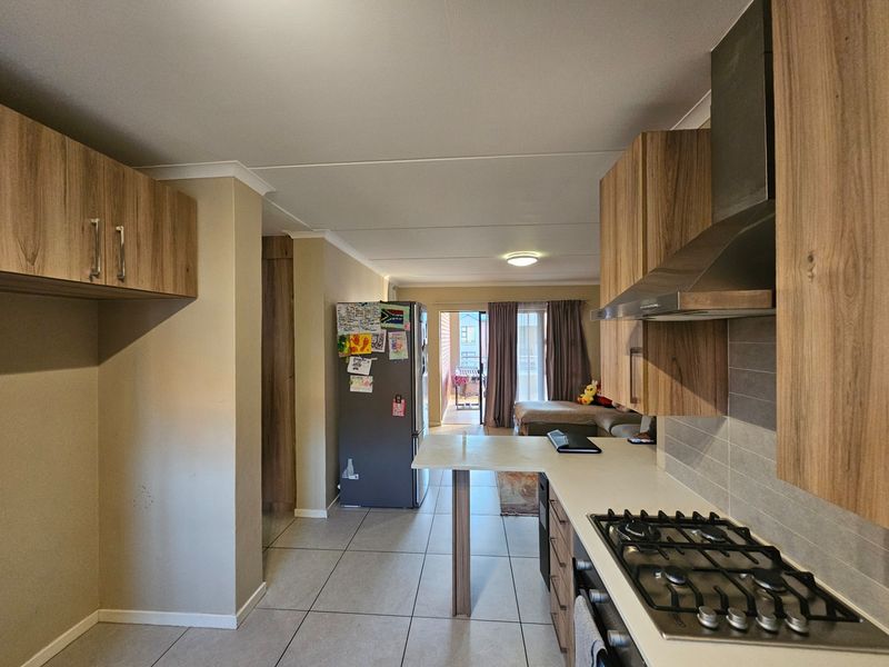 2 Bedroom Apartment For Sale in Irene, Centurion - Photo 8