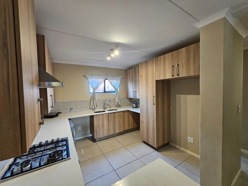 2 Bedroom Apartment For Sale in Irene, Centurion - Photo 6