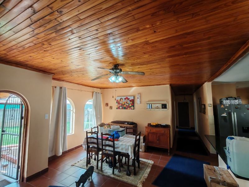 3-Bedroom Family Home in Bela Bela for sale - Photo 9