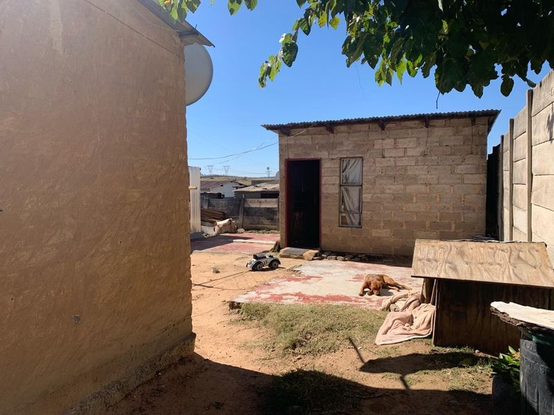 Investment property for sale in Olievenhoutbos, Centurion. - Photo 7