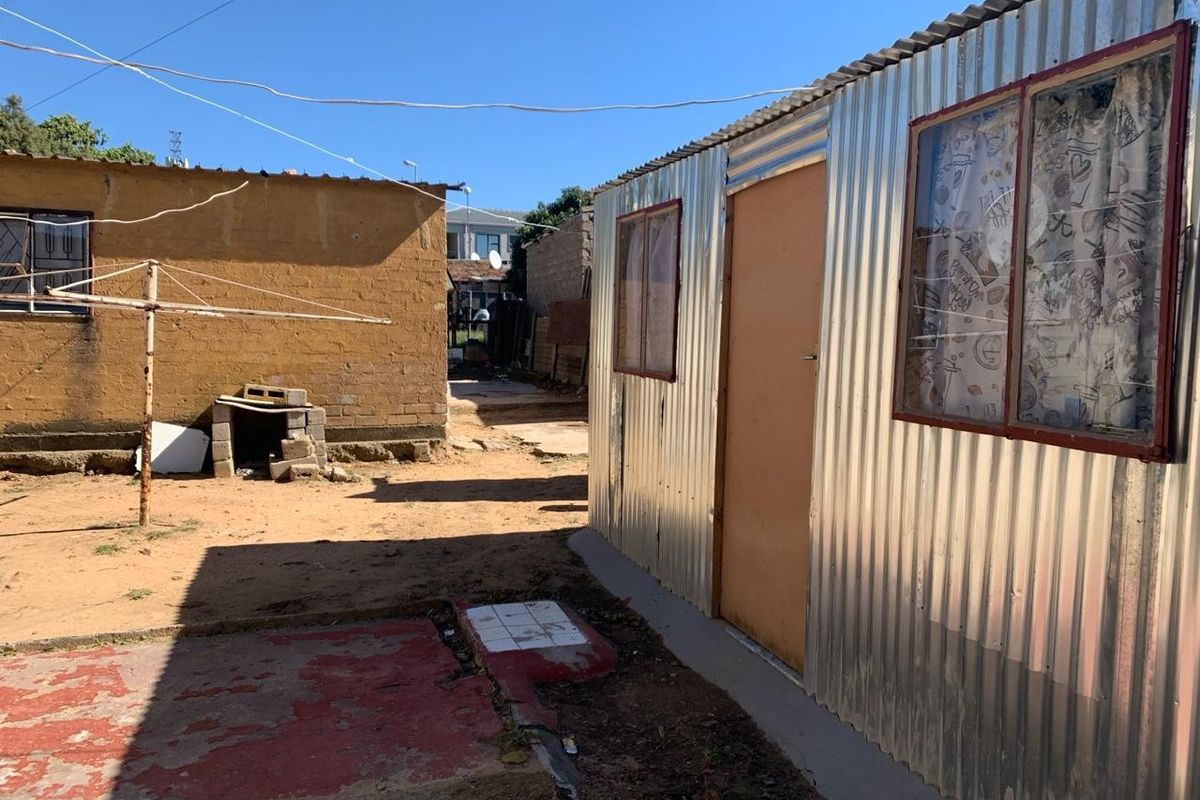 Investment property for sale in Olievenhoutbos, Centurion. - Photo 3