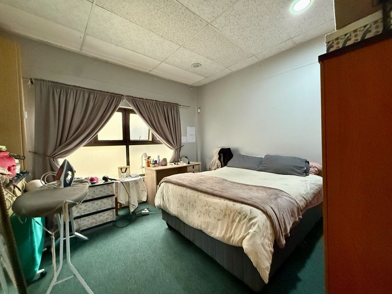 Versatile 252m2 Commercial Space in Prime Location - Photo 8