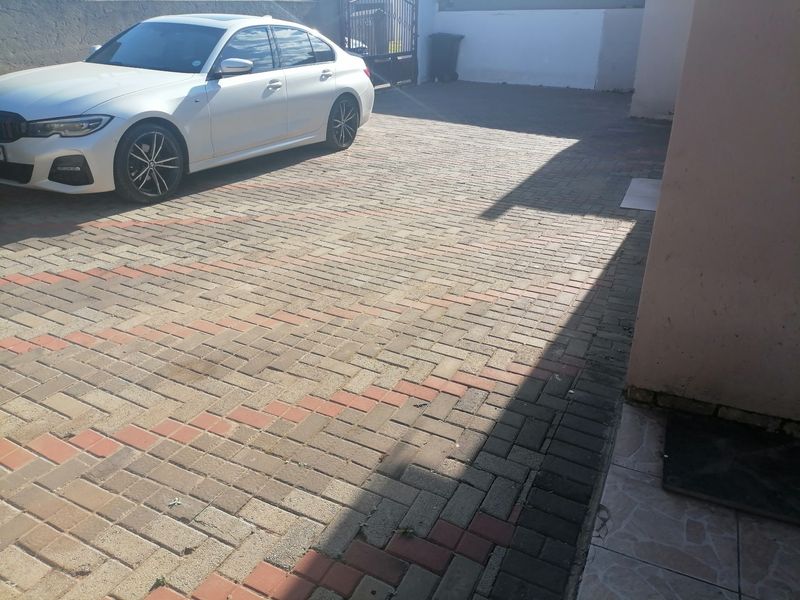 House For Sale in Birch Acres, Kempton Park - Photo 6
